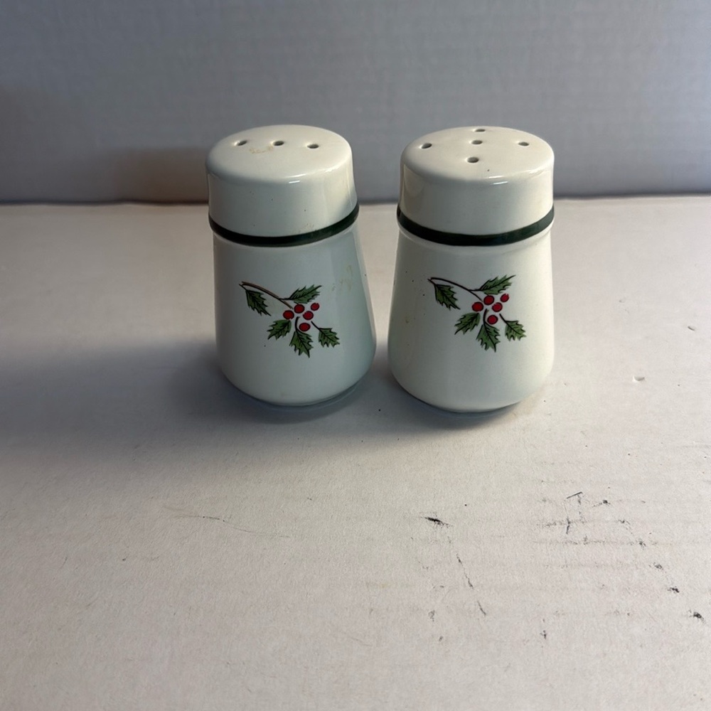 Festive Cream Salt and Pepper Shakers